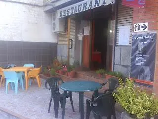 منزل الضيف إل بونت دي سويرت  في Fonda Isard بيت ضيافة